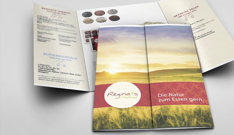 Folder und Etiketten-Design - RVK